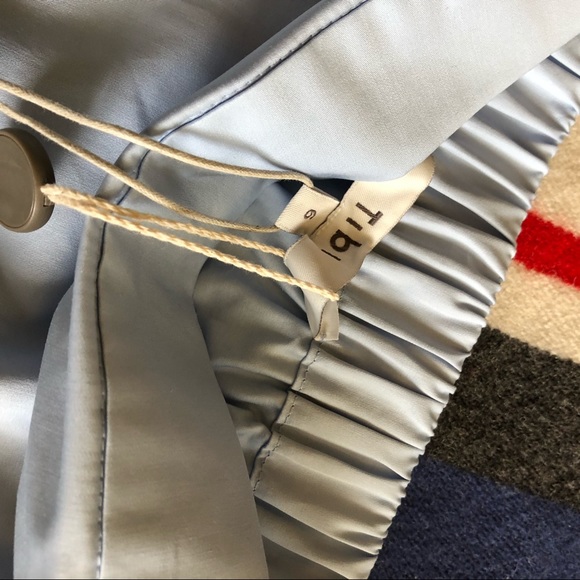 Tibi poplin off shoulder top, NWT, sz 6 - Picture 9 of 9